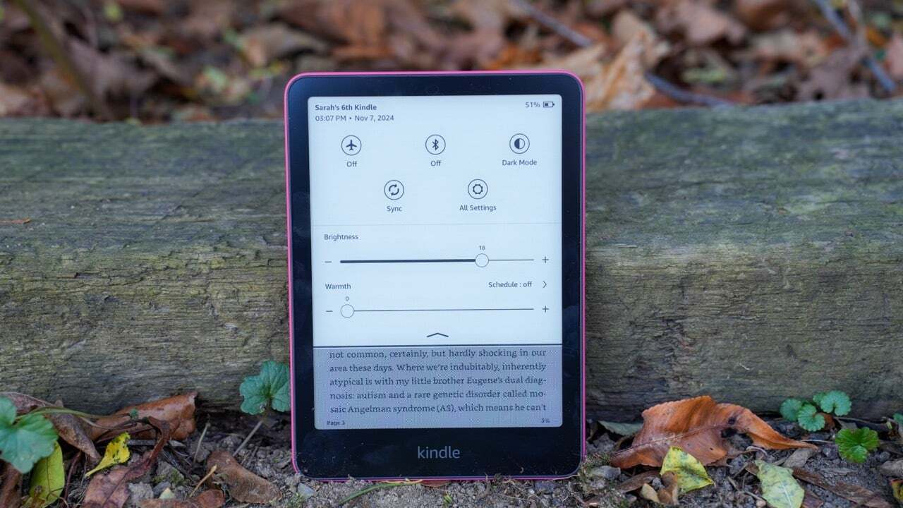 ekran czytnika e-booków z tekstem powieści
