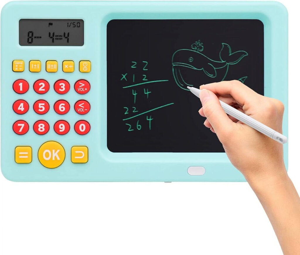matematyka dostosowana do wieku dziecka przez kolorowe klocki i zabawę