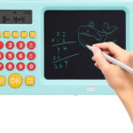 matematyka dostosowana do wieku dziecka przez kolorowe klocki i zabawę